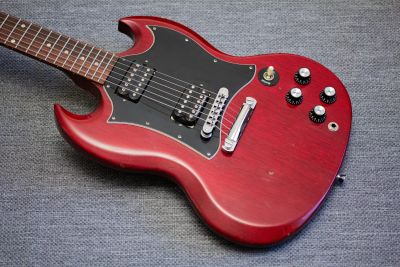 Лот: 20827089. Фото: 1. Gibson SG Special Heritage Cherry... Гитары
