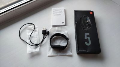 Лот: 21048214. Фото: 1. Фитнес браслет Mi Band 5, полностью... Смарт-часы, фитнес-браслеты, аксессуары