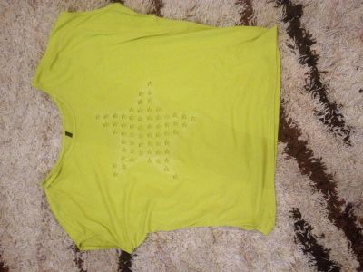 Лот: 3356440. Фото: 1. Футболка свободного размера Benetton. Футболки, топы и майки