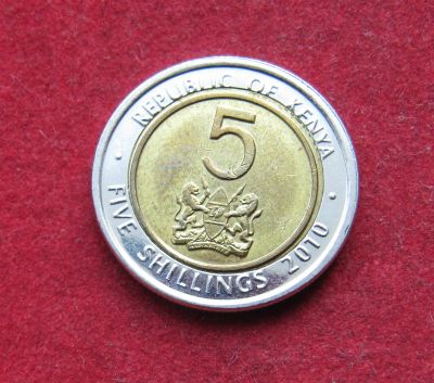 Лот: 19674463. Фото: 1. Кения 5 шиллингов, 2010 г. Остальные страны
