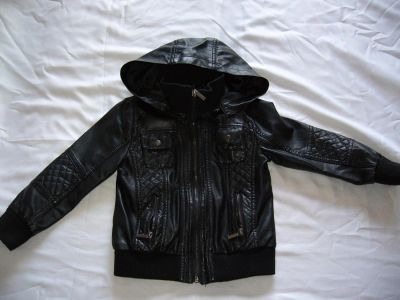 Лот: 7995918. Фото: 1. Куртка Zara р110. Верхняя одежда