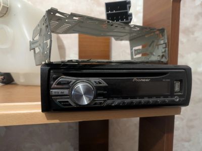 Лот: 25717777. Фото: 1. Магнитола Pioneer DEH-1500UB. Автомагнитолы