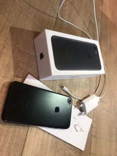 Лот: 14856155. Фото: 1. IPhone 7 32 Black Оригинал. Смартфоны