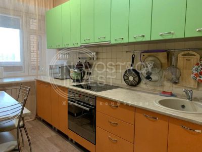 Лот: 17243787. Фото: 1. 1-к кв 37 м² Мате Залки 12а. Квартиры, студии