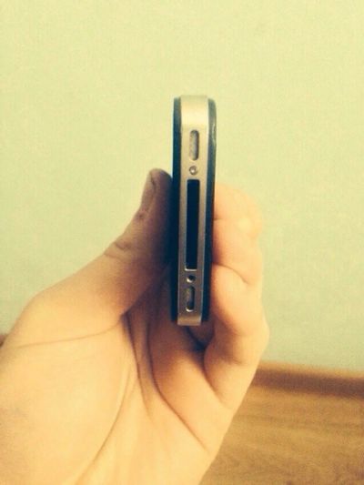 Лот: 4988429. Фото: 1. iPhone 4G 8 gb. Смартфоны