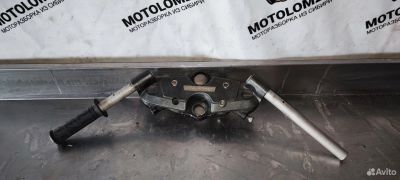 Лот: 23319061. Фото: 1. Верхняя траверса Suzuki gsx-r... Запчасти