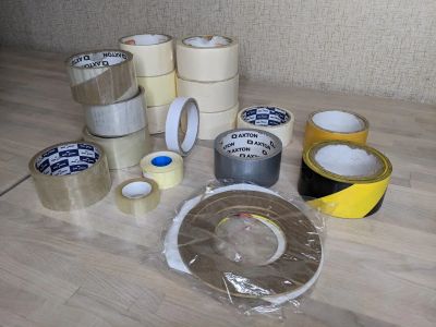 Лот: 20969389. Фото: 1. Куча скотча с рубля!. Клеи, герметики, пена монтажная, клейкие ленты
