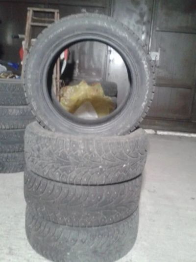 Лот: 10277241. Фото: 1. Шины 4 шт. б/у Hankook Winter... Шины