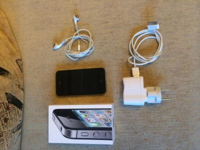 Лот: 4209748. Фото: 1. iPhone 4s 16 GB. Смартфоны