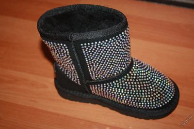 Лот: 6227358. Фото: 1. Новые!!! Красивые Угги UGG. Стразы... Валенки, угги, унты