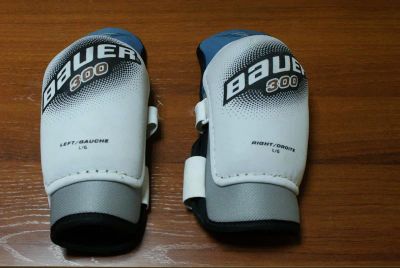 Лот: 3245277. Фото: 1. Налокотники хоккейные Bauer 300. Другое (обмундирование и экипировка)