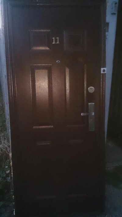 Лот: 5470995. Фото: 1. Входная металлическая дверь. Двери входные