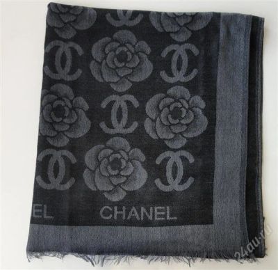 Лот: 1517798. Фото: 1. Палантин Chanel. Шарфы, платки