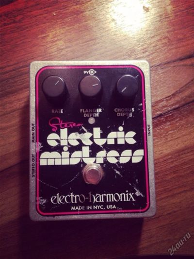 Лот: 5441837. Фото: 1. Electro-Harmonix Stereo Electric... Гитарные эффекты и комбоусилители