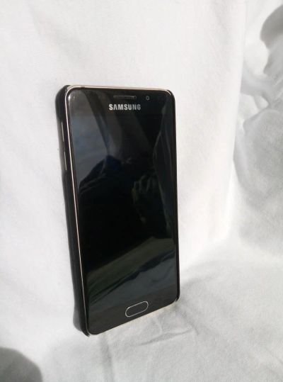 Лот: 9388693. Фото: 1. Samsung Galaxy A3 2016. Смартфоны