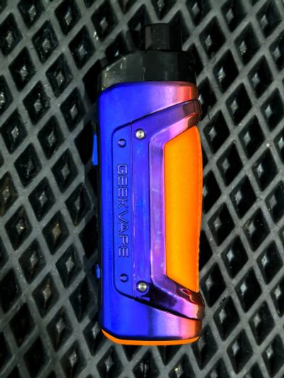 Лот: 25759408. Фото: 1. Электронная сигарета Geek vape. Другое (радиодетали  (электронные компоненты))