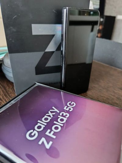Лот: 21449766. Фото: 1. Samsung Galaxy Z Fold3 5G, 256... Смартфоны