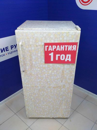 Лот: 14757185. Фото: 1. Холодильник (эконом) бирюса б-2... Холодильники, морозильные камеры