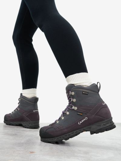 Лот: 24354009. Фото: 1. Ботинки женские AKU Trekker Lite... Другое (одежда, обувь, галантерея)