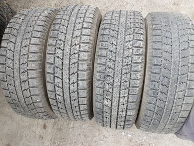 Лот: 14912099. Фото: 1. 185 70 R14 Toyo комплект. Шины