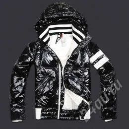 Лот: 1324316. Фото: 1. Moncler. Верхняя одежда
