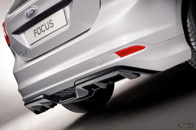 Лот: 8165592. Фото: 1. Задняя юбка Zetec S Ford Focus... Детали тюнинга