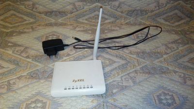 Лот: 10779599. Фото: 1. Wi-Fi роутер Zyxel Keenetic Lite. Маршрутизаторы (роутеры)