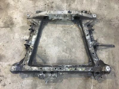 Лот: 21717307. Фото: 1. балка под двс Renault Symbol LU01. Двигатель и элементы двигателя
