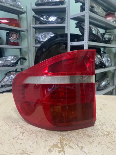 Лот: 25639530. Фото: 1. Задний (L) фонарь BMW X5 E70... Оптика и освещение