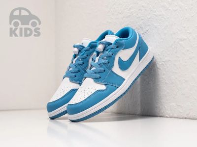 Лот: 24976551. Фото: 1. Кроссовки Nike Air Jordan 1 Low. Кеды, кроссовки