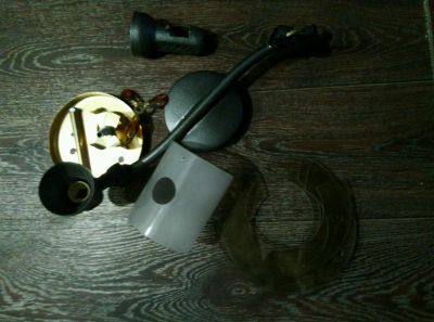 Лот: 11240497. Фото: 1. Светильник сломанный и разные... Другое освещение