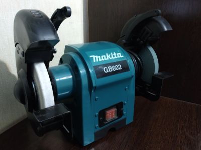 Лот: 16011784. Фото: 1. Электроточило (наждак) makita... Электроинструмент