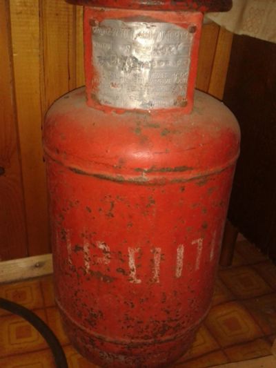 Лот: 9836808. Фото: 1. газовый баллон для плиты 27 л... Баллоны, газ в баллонах