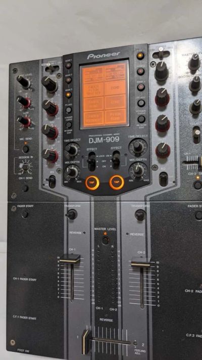 Лот: 17949184. Фото: 1. Pioneer DJM 909. DJ-оборудование