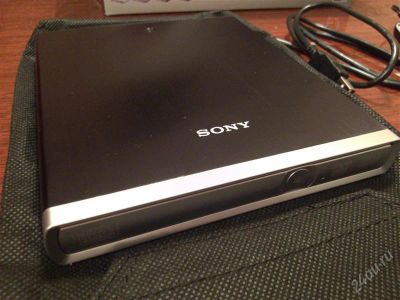 Лот: 2731981. Фото: 1. Внешний привод SONY DRX-S70U-W. Приводы CD, DVD, BR, FDD