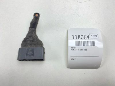 Лот: 25634641. Фото: 1. Разъем Audi A5 2013 1J0973726... Кузов
