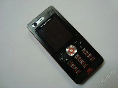 Лот: 174644. Фото: 1. Sony Ericsson w880i. Кнопочные мобильные телефоны