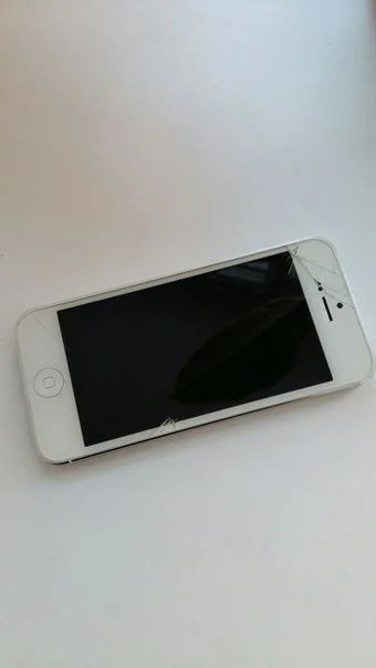 Лот: 6708690. Фото: 1. iPhone 5. Смартфоны