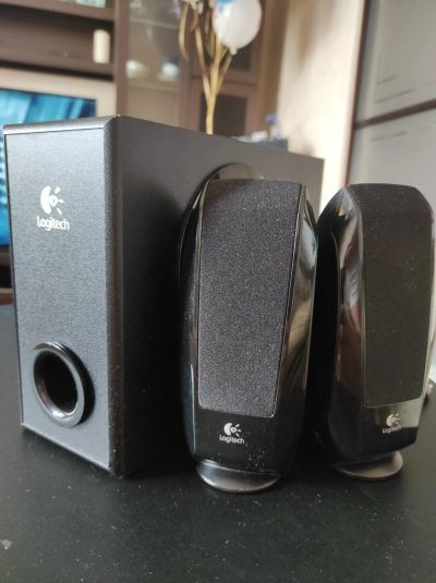 Лот: 16692314. Фото: 1. Колонки 2.1 Logitech s-220. Акустические системы