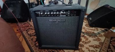 Лот: 21033710. Фото: 1. Behringer GTX30. Гитарные эффекты и комбоусилители
