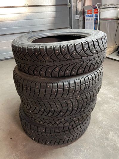 Лот: 19448287. Фото: 1. Шины. Шины