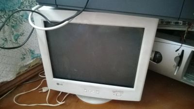 Лот: 3297519. Фото: 1. Продам монитор LG E771B!. ЭЛТ-мониторы