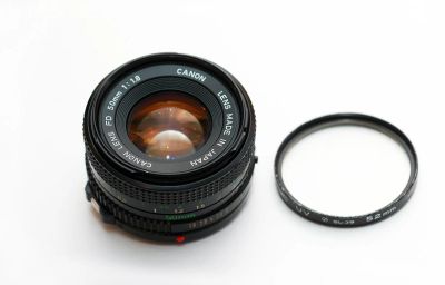 Лот: 6897890. Фото: 1. фотообъектив Canon Lens FD 50... Объективы