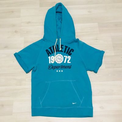 Лот: 15861562. Фото: 1. Кофта Nike женская 42р. Свитеры, толстовки, худи