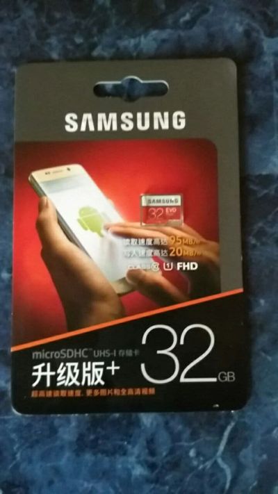 Лот: 17082997. Фото: 1. Новая карта памяти Samsung microSDHC... Карты памяти