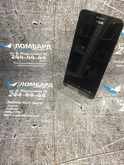 Лот: 15110786. Фото: 1. Смартфон ASUS ZenFone 5 A501CG... Смартфоны