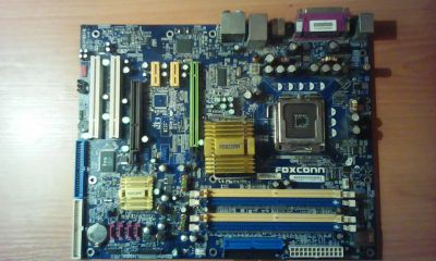 Лот: 6615001. Фото: 1. Материнская плата Foxconn 915A03... Материнские платы