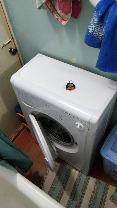 Лот: 25413527. Фото: 1. Стиральная машина indesit wiu81. Стиральные машины
