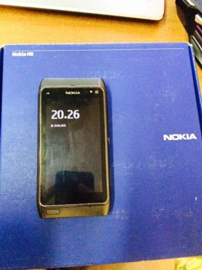 Лот: 5565106. Фото: 1. Nokia N8 Финляндия. Отличное состояние... Смартфоны