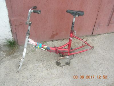 Лот: 9826496. Фото: 1. Рама, седло и руль от велосипеда. Красноярск